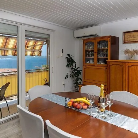 Fuer 4 Personen Ca 80 M In Crikvenica, Adriakueste Kroatien Kvarner Bucht * Crikvenica
